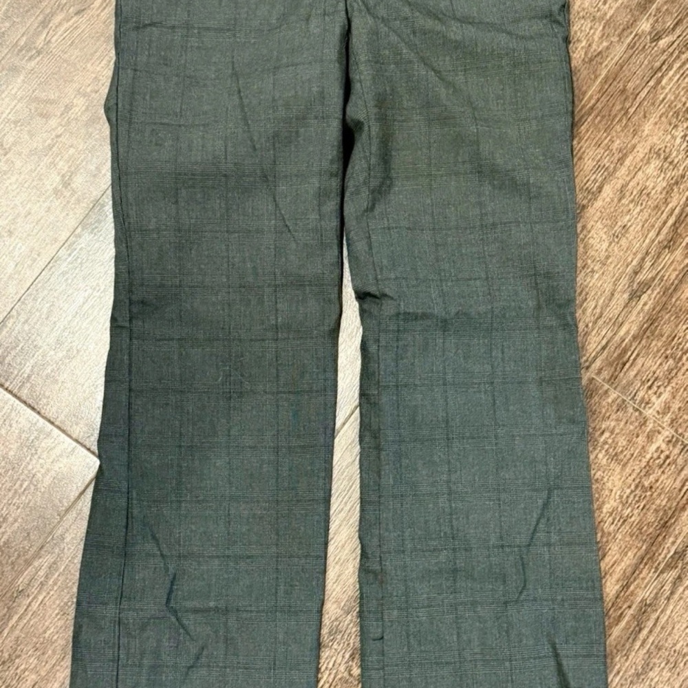 Banana Republic • Gray Trousers